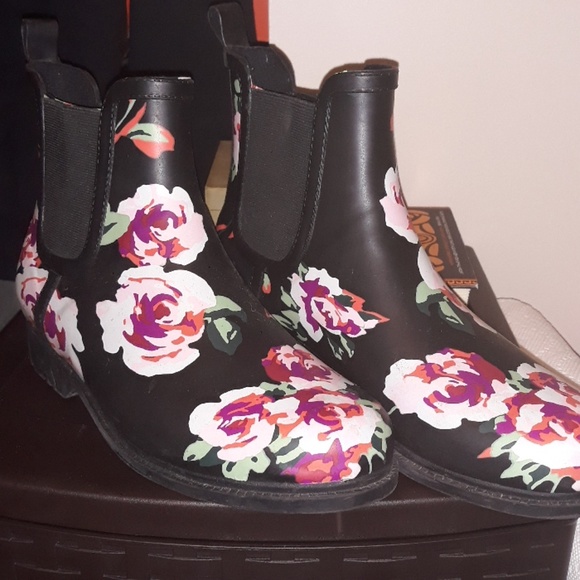 dsw chelsea rain boots